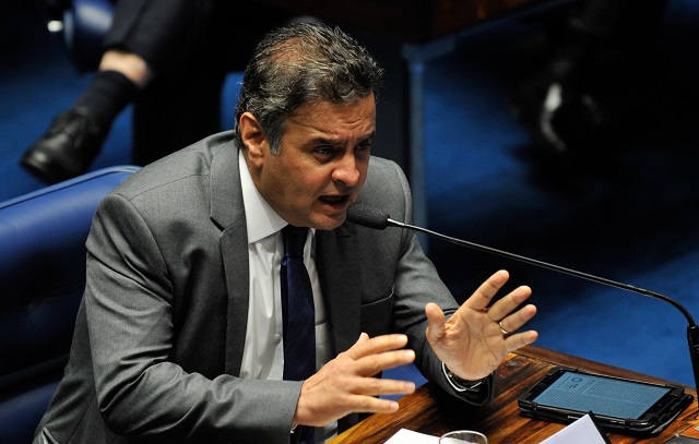 Aécio Neves