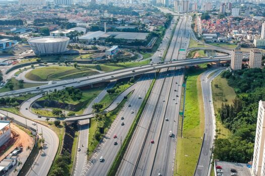 Brasileiros estão entre os mais insatisfeitos com infraestrutura, diz Ipsos