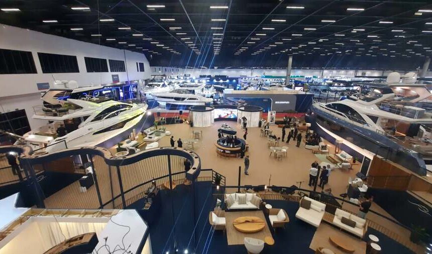 São Paulo Boat Show 2026 exibe moto aquática de Senna