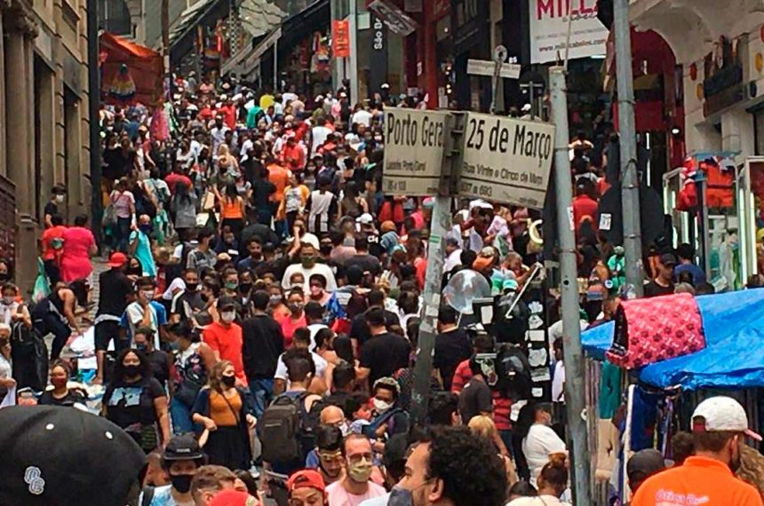 Thomé no Sesc Avenida Paulista ecoa a ansiedade urbana