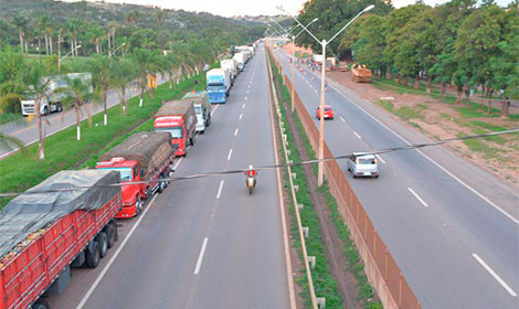Manifestação de caminhoneiros na Radares na BR-381 ligam dia 9 de outubro em Minas