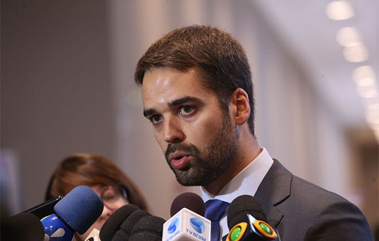 Eduardo Leite levou o tom ao dizer que não é "razoável