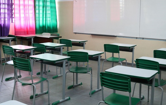 Escola. bolsas