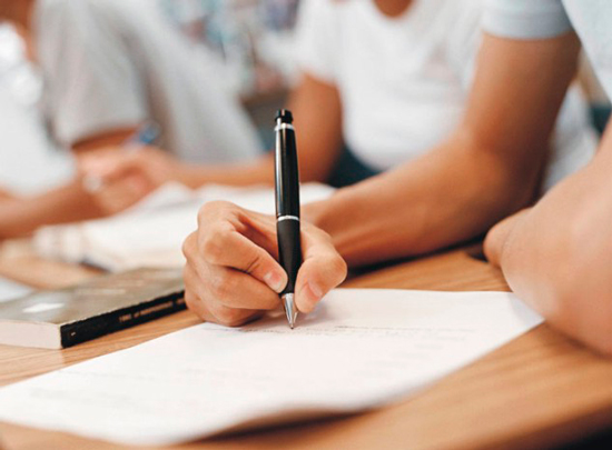 Redação nota mil no Enem exige repertório fundamentado